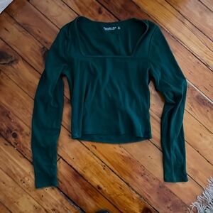 Abercrombie & Fitch Long Sleeve Ribbed Tee / Green / Medium